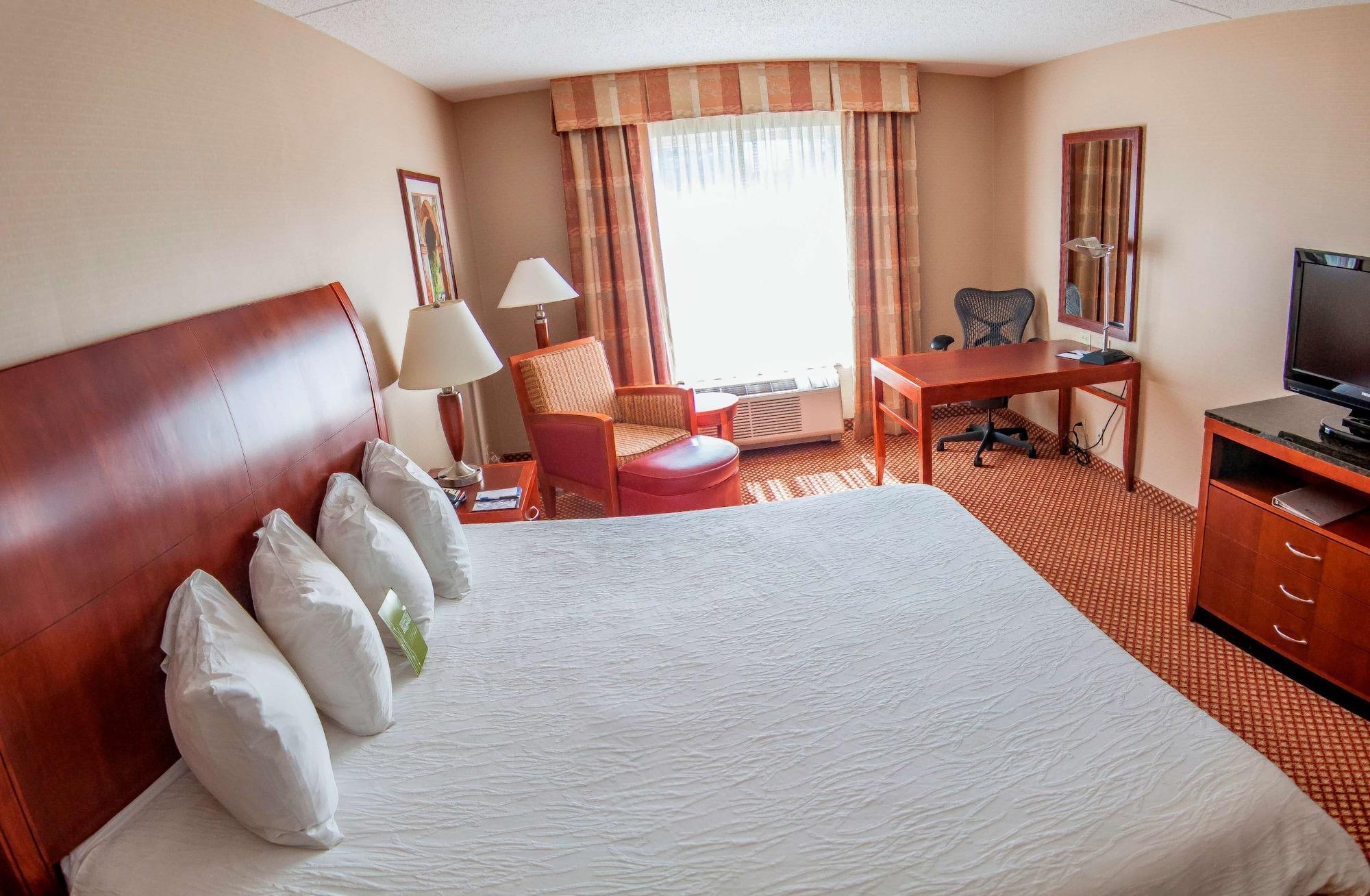 Hilton Garden Inn Mystic/גרוטון מראה חיצוני תמונה