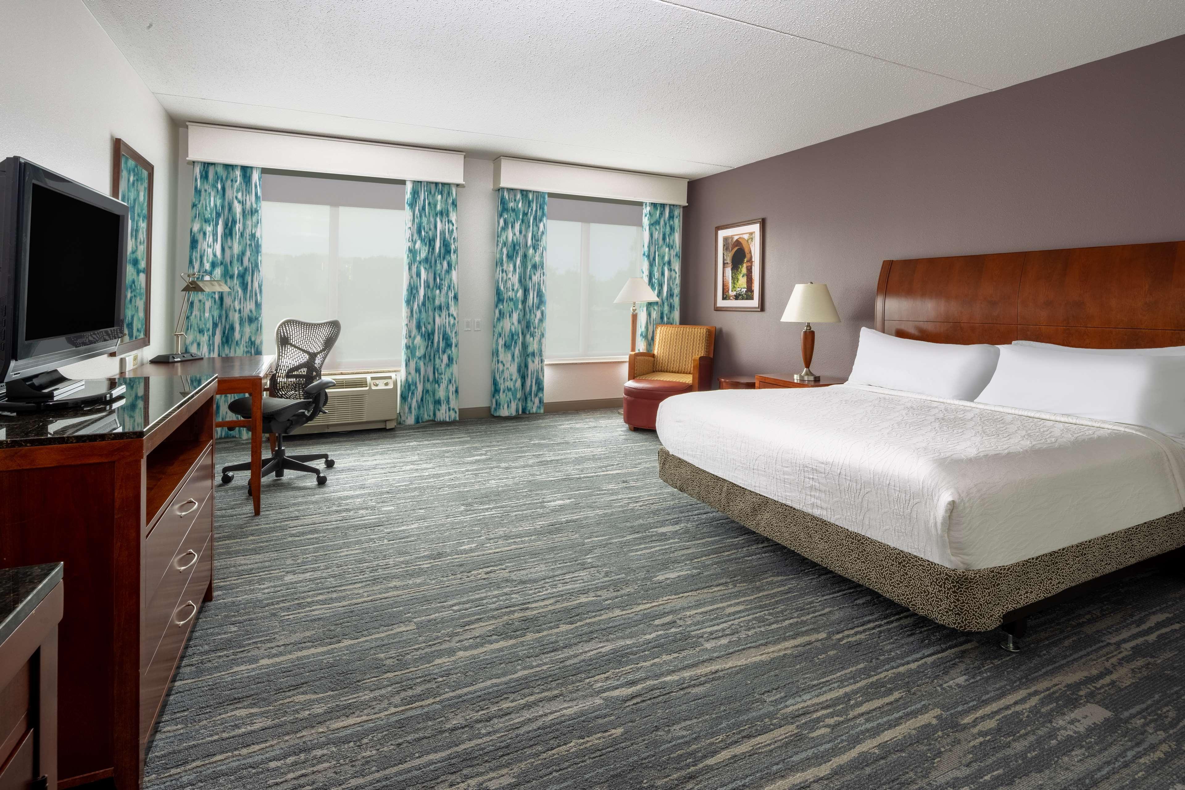 Hilton Garden Inn Mystic/גרוטון מראה חיצוני תמונה