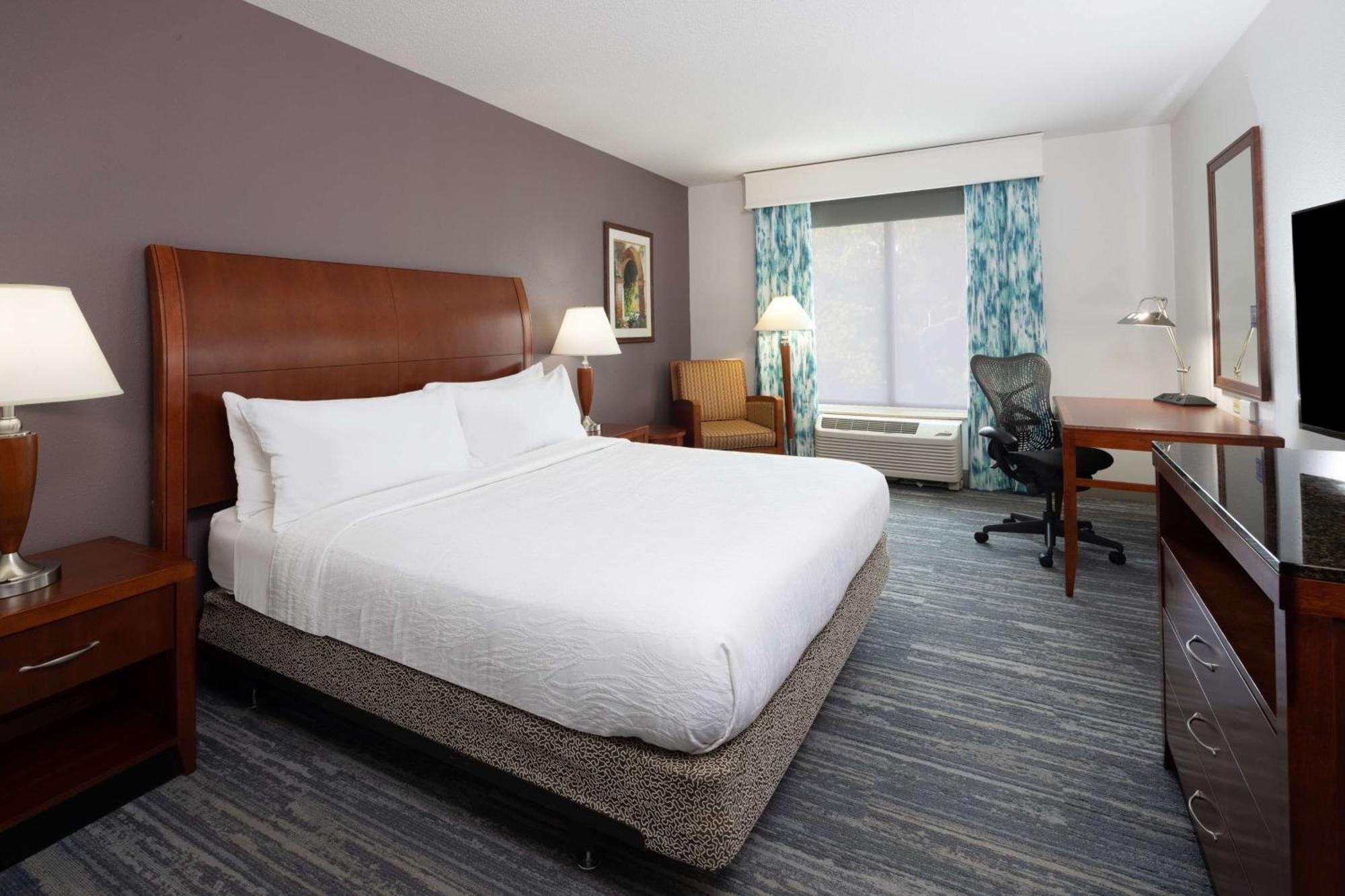 Hilton Garden Inn Mystic/גרוטון מראה חיצוני תמונה